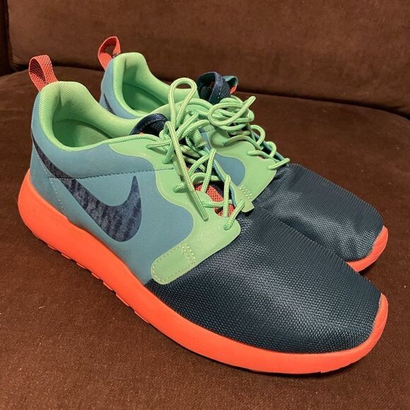 Mint condition Nike Roshe Run Unique Colorway Green Orange Blue 9.5 US 43 EUR - Picture 1 of 7